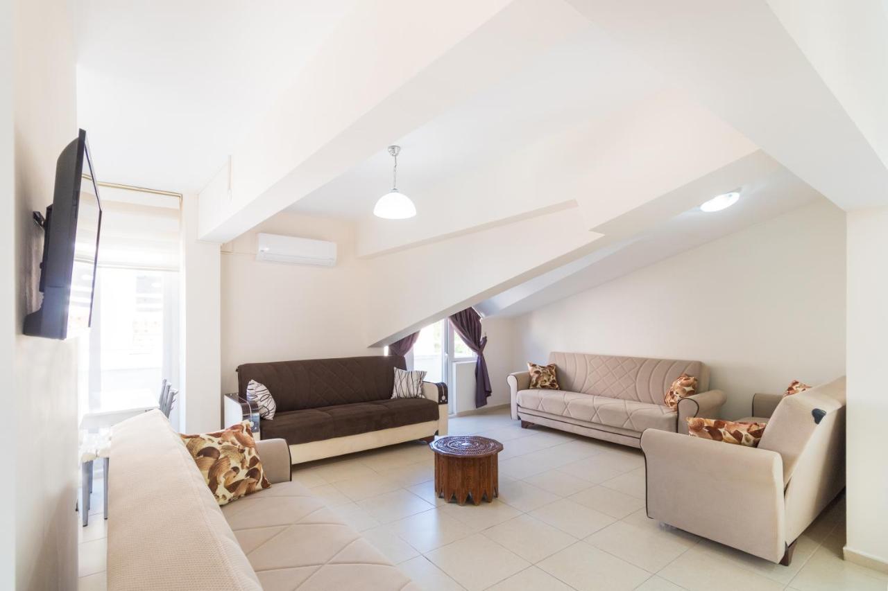 Apartments Near To City Center And Beach マルマリス エクステリア 写真