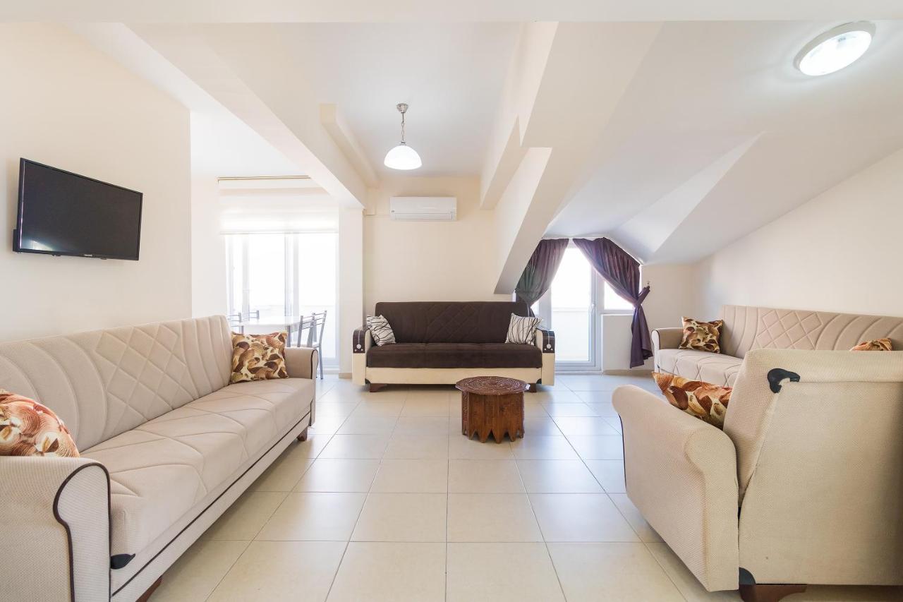 Apartments Near To City Center And Beach マルマリス エクステリア 写真