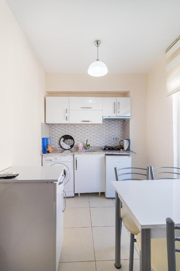 Apartments Near To City Center And Beach マルマリス エクステリア 写真